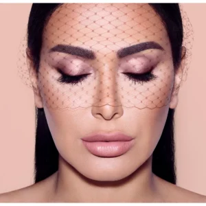 Huda Beauty The New Nude Eyeshadow Palette